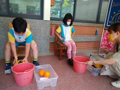 感恩惜福園遊會暨跳蚤市場